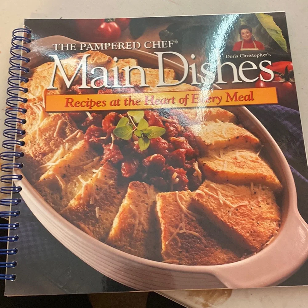 Pampered Chef‎ Main Dishes cookbook